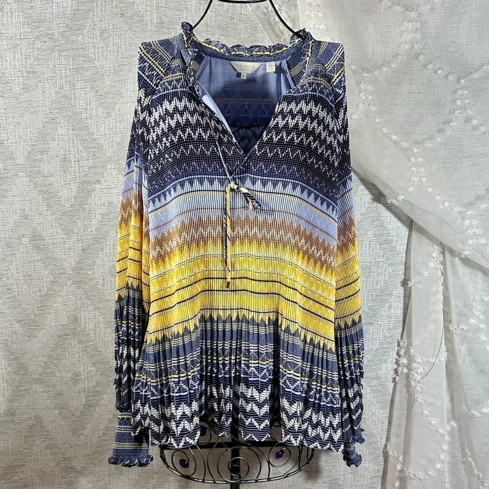 Ted Baker Deliie long sleeve pleated v neck blouse size 6